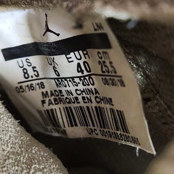 NIKE AIR JORDAN 11 RETRO NEUTRAL OLIVE-STOUT 2018 AR0715-200 WMNS SZ 8.5 - Picture 11 of 16